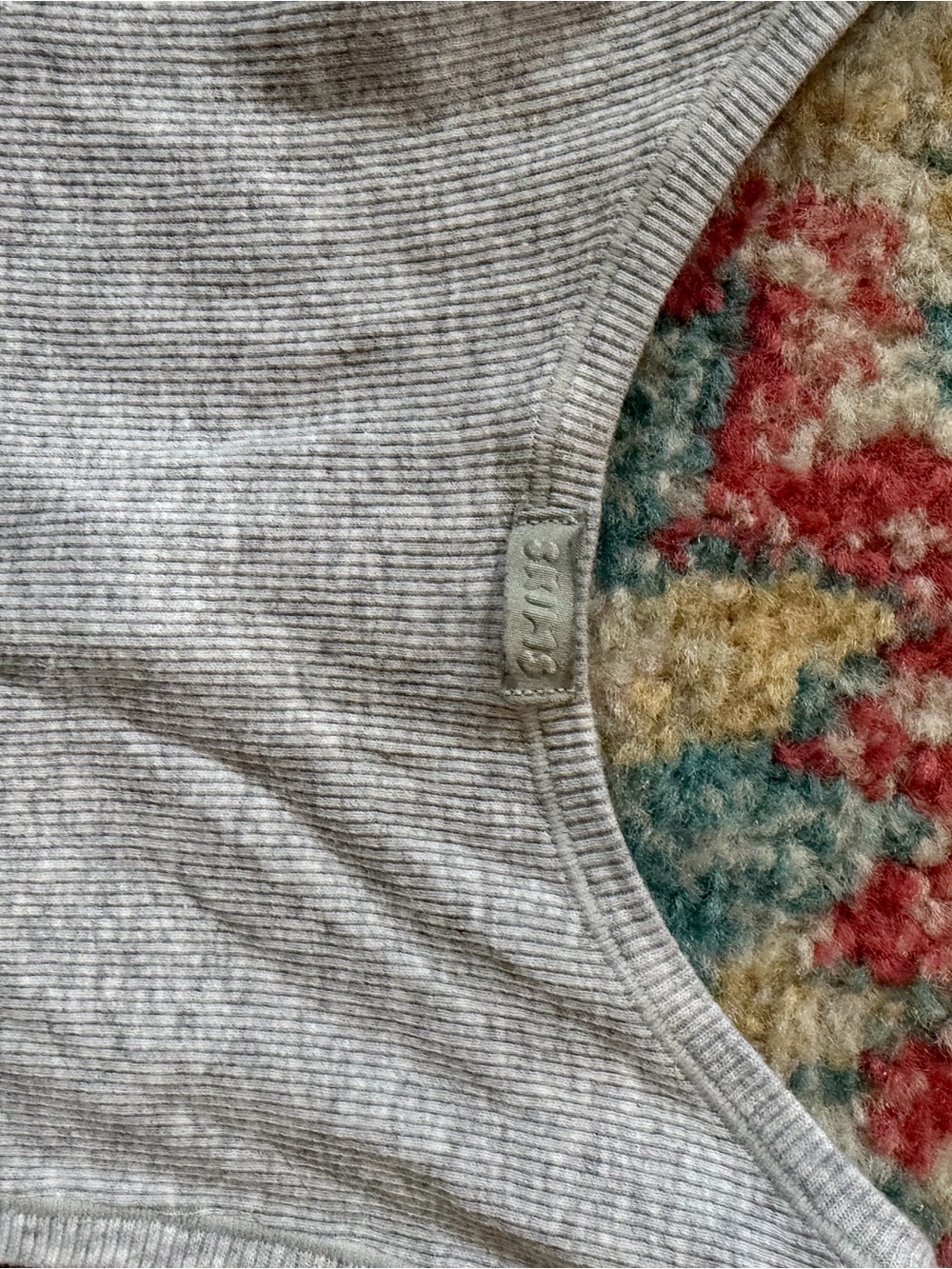 SKIMS Light Gray Ribbed Tank Top - Picture 4 of 4
